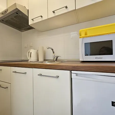 Cherry - Old Town Spalato